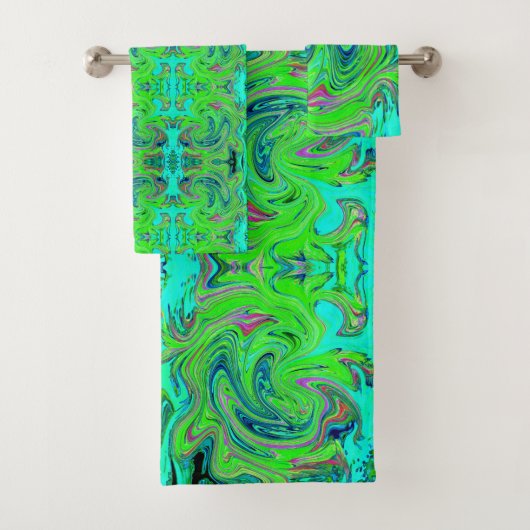 Lime Green en Blue Groovy Abstract Retro Art Bad Handdoek (Insitu)
