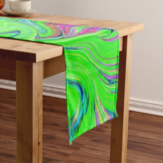Lime Green en Blue Groovy Abstract Retro Art Medium Tafelloper (Voorbeeld)