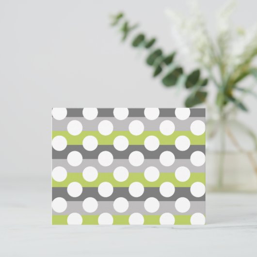 Lime Green Grey White Modern Polka Dot Pattern Briefkaart (Staand voorkant)