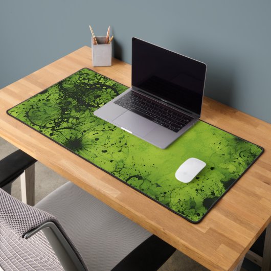 Lime Green Grunge with Black Accents Bureaumat (Kantoor 2)