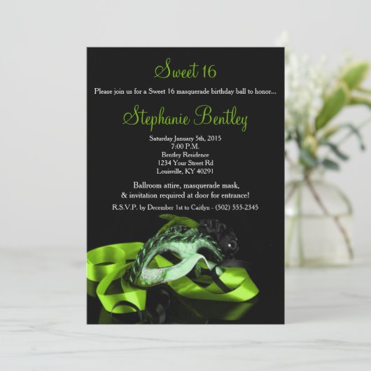 Lime Green Masquerade Sweet 16 Birthday Invitation Kaart (Staand voorkant)