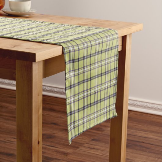 Lime Green Plaid Classic Pattern Table Runner Korte Tafelloper (Voorbeeld)