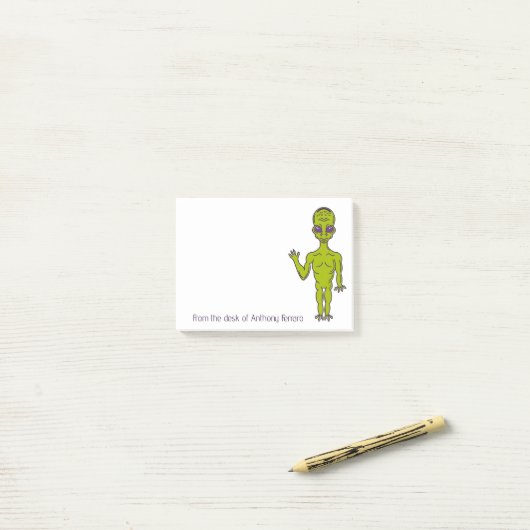 Lime Green Space Alien, speciaal gepersonaliseerd Post-it® Notes (Op bureau)