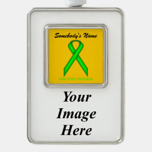 Lime Green Standard Ribbon Tmpl (V-I) van K Yoncic Verzilverd Omlijst Ornament