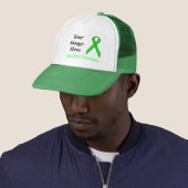 Lime Green Standard Ribbon van Kenneth Yoncich Trucker Pet (In situ)