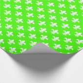 Lime Green White Fleur de Lis Pattern Cadeaupapier (Hoek)