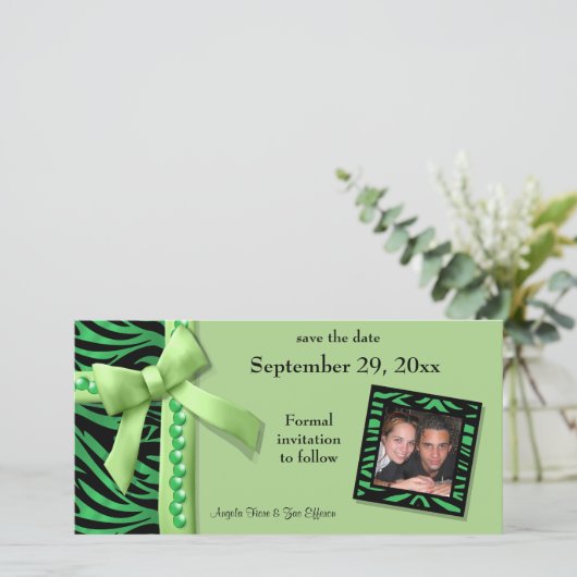 Limegroene Zebra Edelstenen Save The Date Kaart (Staand voorkant)