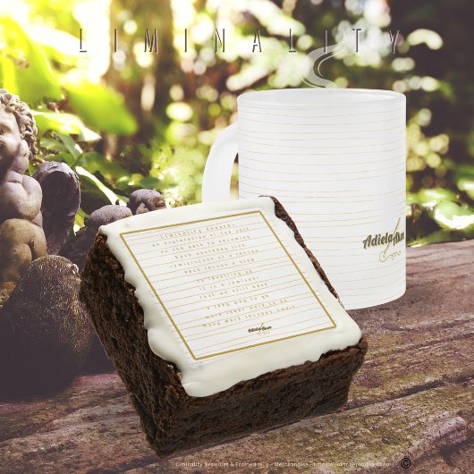 Liminality Frosted Mok beroemd gemaakt door Adiela