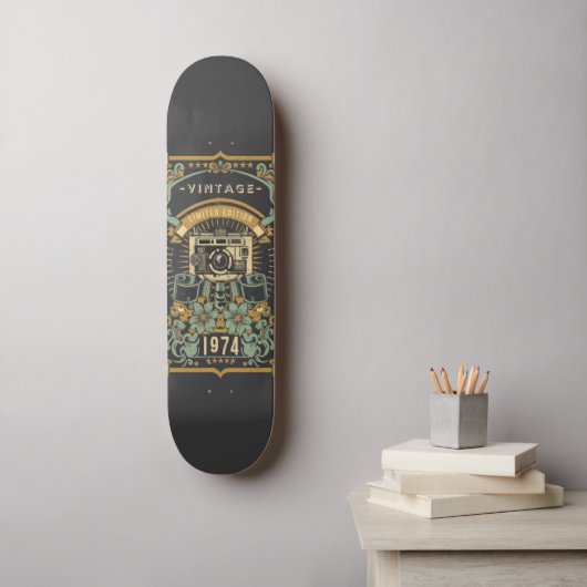  Limited Edition 1974 Persoonlijk Skateboard (Muurkunst)