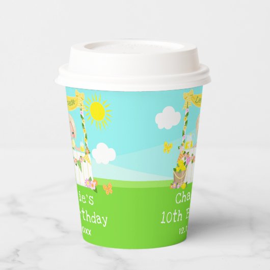 limonade stand verjaardag blond haar meisje papieren bekers (Links)