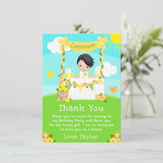 limonade stand verjaardag zwart haar jongen bedankkaart (Staand voorkant)