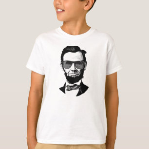 Lincoln die zonnebrillen draagt t-shirt