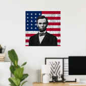 Lincoln en de Amerikaanse vlag Poster (Thuiskantoor)