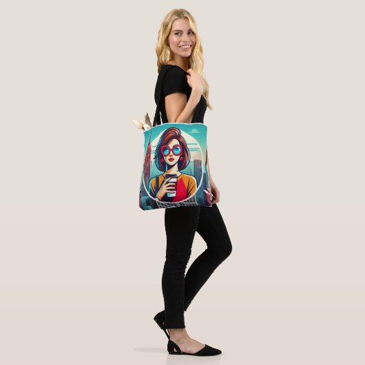 Linda Roberts noemt oplichters sexy Canvas tas (Op model)