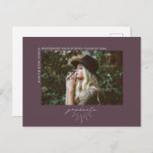 Line Art Dark Paars Afstuderen Fotoaankondiging Briefkaart (Voorkant / Achterkant)