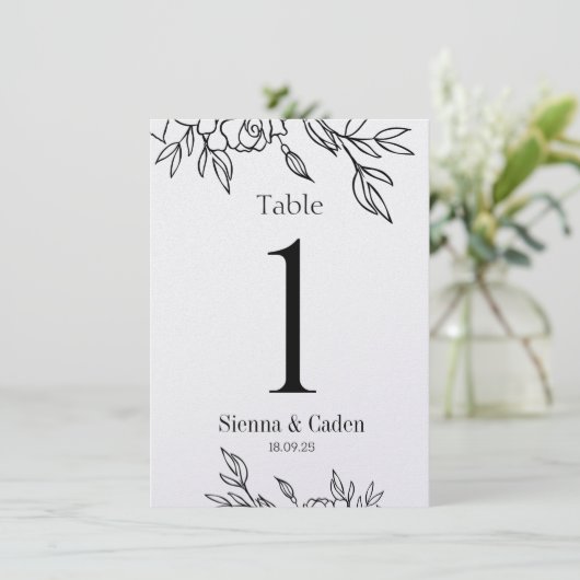 Line Art Floral Wedding Pearl Shimmer Table Number (Staand voorkant)