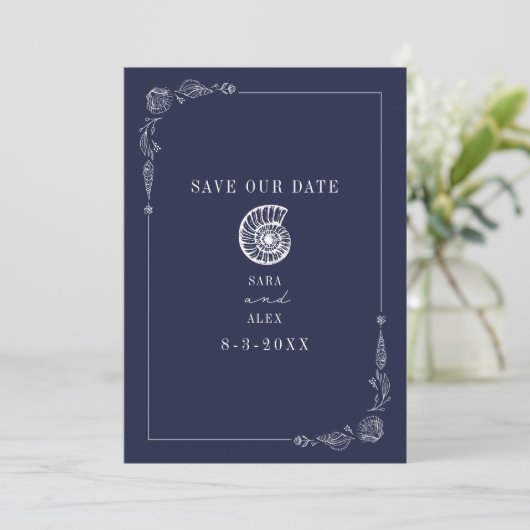 Line Art Seashell Donkerblauw rustiek strand bruil Save The Date (Staand voorkant)
