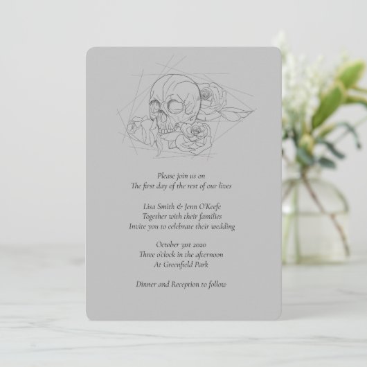 Line Drawn Skull and Rozen Wedding Invitations Kaart (Staand voorkant)
