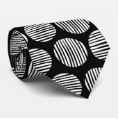 Lined Spots 190917 - White on Black Stropdas (Opgerold)