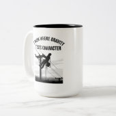 Lineman Silhouette Minimalist Electrical Worker  Tweekleurige Koffiemok (Voorkant links)