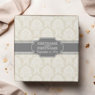 Linen Beige en Charcoal Damask Pattern Cadeaupapier