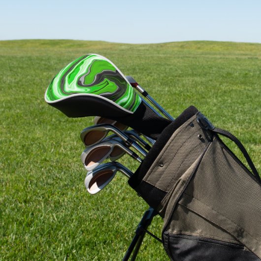 Linggroene en zwarte marmer zoals Swirls Fluid Art Golfheadcover (Insitu)