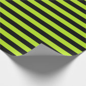 Linggroene en zwarte strepen cadeaupapier (Hoek)