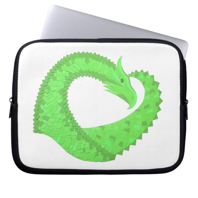 Linggroene hartdraak op wit laptop sleeve (Voorkant)