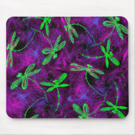 Linggroene libellen op Hot Pink en Paars Muismat