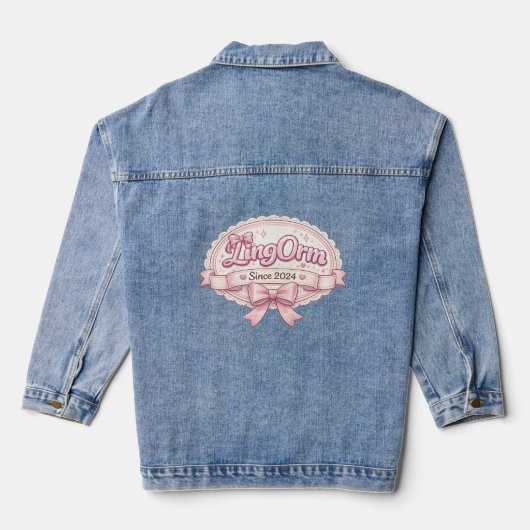 LingOrm Since 2024 Coquette Ribbon Badge Denim Jacket (Achterkant)