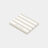 Linnen beige en witte klassieke strepen monogram post-it® notes (Schuin)