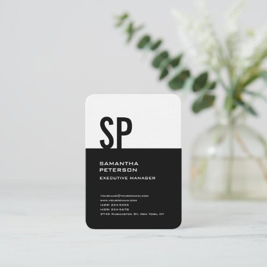 Linnen Modern Monogram Zwart Wit Professioneel Visitekaartje (Staand voorkant)