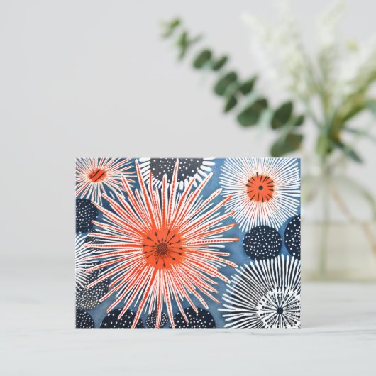 Linocut van verschillende Zee Urchins op een blauw Briefkaart (Staand voorkant)