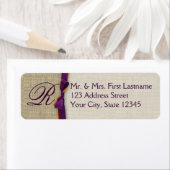 Lint en Burlap Paarse en Oranje Monogram Etiket (Insitu)