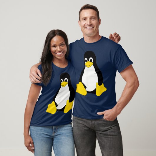 Linu Mascot Tu the Penguin Nerd Geek IT Person T-shirt (Unisex)