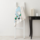 Linus bouwt een sneeuwpop sherpa deken (In situ)