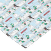 Linus bouwt een sneeuwpop tafelkleed (Gekanteld)