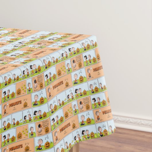 Linus & Lucy | Zingende Jack-O-Lantern Tafelkleed (Voorbeeld)