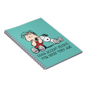 Linus vergeleken met Snoopy's oor Notitieboek (Rechterzijde)