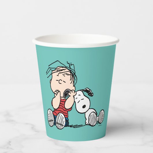 Linus vergeleken met Snoopy's oor Papieren Bekers (Voorkant)