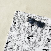 Linus vertelt Lucy dat ze Crabby is Strandlaken (In situ)