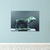 Lion, 1904 canvas afdruk (Insitu (Houten vloer))