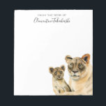 Lion | Aangepast voor moeder en krab Notitieblok<br><div class="desc">Dit is een waterverf schilderij van een moederleeuw en haar krab. Ze heeft haar arm om haar kub uitgestrekt alsof ze haar baby beschermt. Ze ziet er heftig uit.</div>