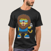 Lion als Voetbalspeler met Voetbal T-shirt (Voorkant)