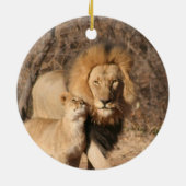 Lion and Cub Ornament (Achterkant)