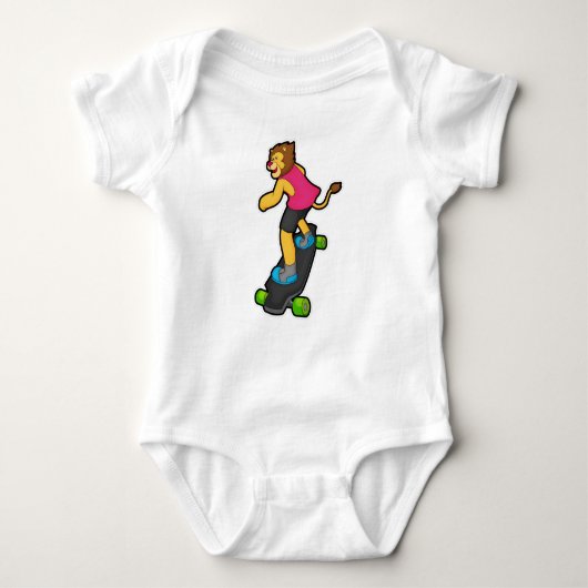 Lion as Skateboarder with Skateboard Romper (Voorkant)