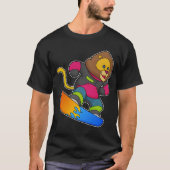 Lion as Snowboarder with Snowboard T-shirt (Voorkant)