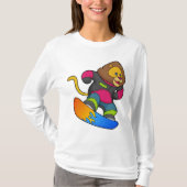 Lion as Snowboarder with Snowboard T-shirt (Voorkant)