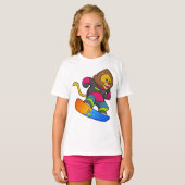 Lion as Snowboarder with Snowboard T-shirt (Voorkant volledig)