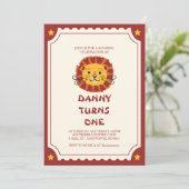 Lion Cub Birthday Bash: grillige feestuitnodiging Kaart (Staand voorkant)